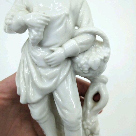 Vintage Porcelain Boy Statue Figurine Grape Basket White Capodimonte Style 8.25" - Picture 4 of 10
